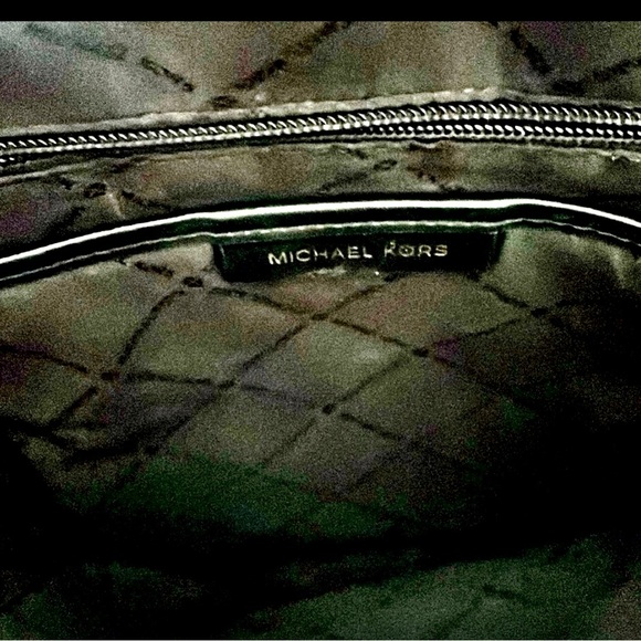 MICHAEL KORS NEW Rhea Zip Black NEW Medium CAVIAR Thick Leather $285 BACKPACK - Picture 4 of 5